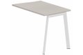 Retour vague à droite 90 x 60 cm sur pied K7, plateau acacia, structure blanc