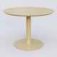 Table Basse Fashion Styl piètement colonne en métal et plateau bois. Plateau Jaune Cuivre (RAL 1002) et pietement Jaune Cuivre (RAL 1002).