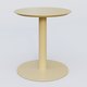 Table Basse Fashion Styl piètement colonne en métal et plateau bois. Plateau Jaune Cuivre (RAL 1002) et pietement Jaune Cuivre (RAL 1002).