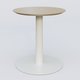 Table Basse Fashion Styl piètement colonne en métal et plateau bois. Plateau Chêne et pietement Blanc (RAL 9010).