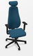SO PRETTY - Fauteuil manager + têtière + accotoirs. Mécanisme synchrone décalé avec translation d'assise. Tissus Lucia YBU TURQUOISE