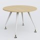 Table ronde diametre 110 cm avec 4 pieds de la gamme K5. Plateau Chêne clair et pietement Blanc