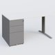 K1 Plateau droit 140x80 avec caisson métal porteur sous plateau à gauche. Plateau Blanc et pietement Aluminium