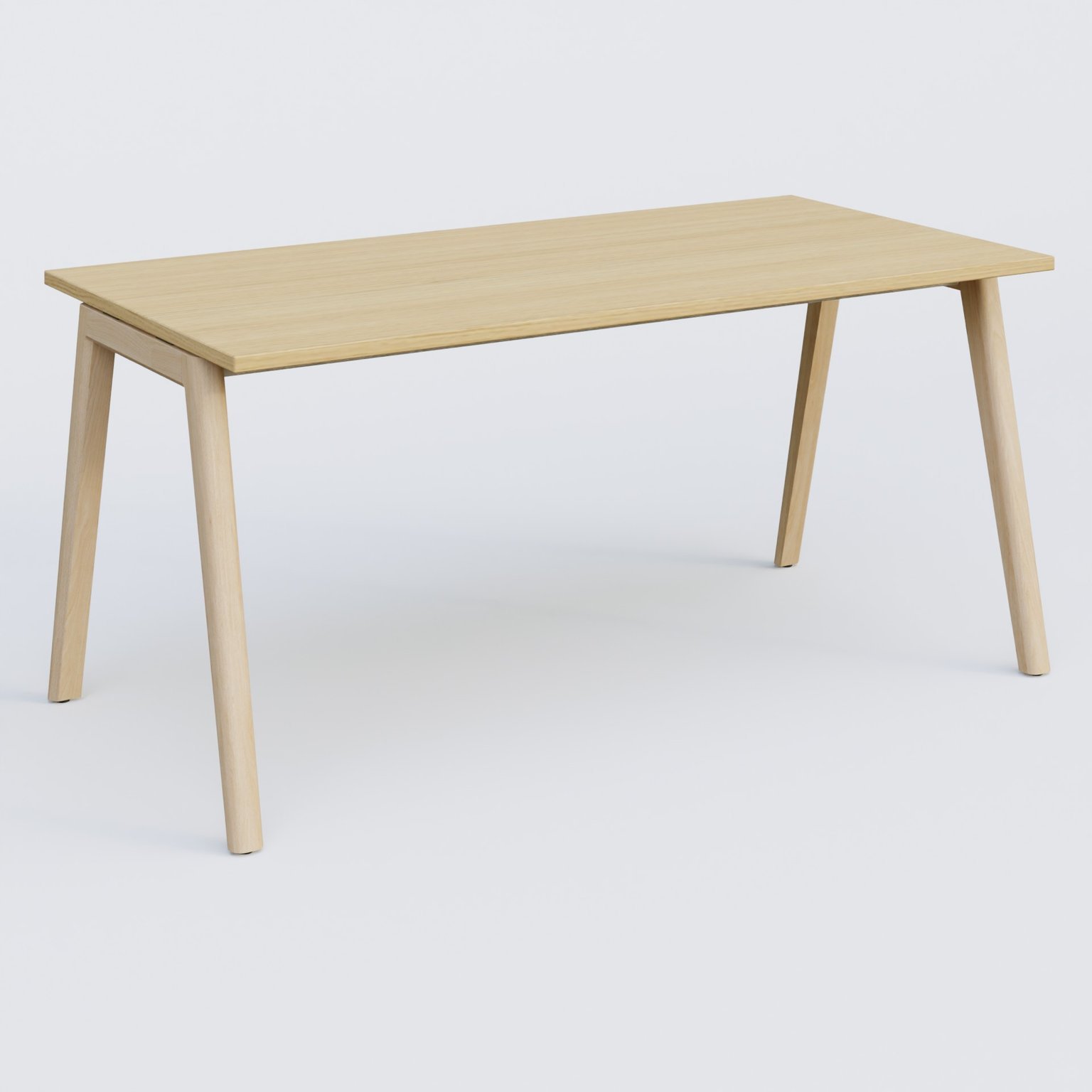 Bureau K9 piètement incliné en bois et plateau 160*80 cm. Plateau Chêne clair et pietement bois massif de hêtre.