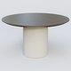 Table Basse Fashion Styl piètement colonne en métal D-26cm et plateau bois. Plateau Chêne Moka et pietement Blanc (RAL 9010).