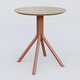 Table Basse Fashion Styl piètement 4 branches en métal et plateau bois. Plateau Chêne et pietement Brun cuivré (RAL 8004).