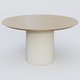 Table Basse Fashion Styl piètement colonne en métal D-26cm et plateau bois. Plateau Chêne et pietement Blanc (RAL 9010).