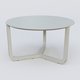 Table Basse Fashion Styl piètement tryptique en métal et plateau bois. Plateau Gris (RAL 7038) et pietement Gris (RAL 7038).