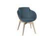 Coco - Fauteuil 4 pieds bois naturel (W1). Tissu Int Step bleu (SMQ) - Tissu Ext Step gris (SMG)