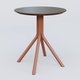 Table Basse Fashion Styl piètement 4 branches en métal et plateau bois. Plateau Chêne Moka et pietement Brun cuivré (RAL 8004).