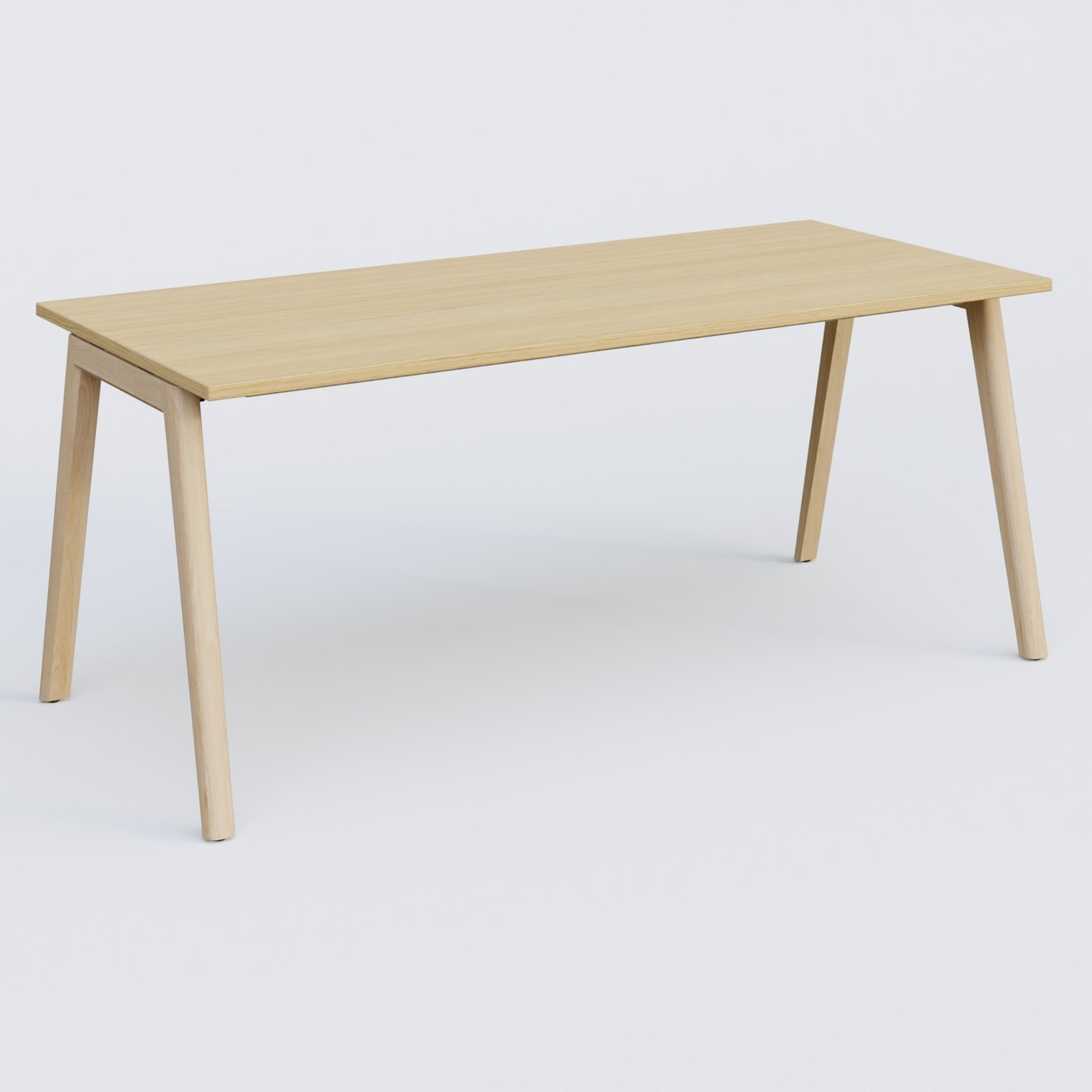 Bureau K9 piètement incliné en bois et plateau 180*80 cm. Plateau Chêne clair et pietement bois massif de hêtre.