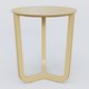 Table Basse Fashion Styl piètement tryptique en métal et plateau bois. Plateau Jaune Cuivre (RAL 1002) et pietement Jaune Cuivre (RAL 1002).