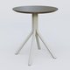 Table Basse Fashion Styl piètement 4 branches en métal et plateau bois. Plateau Chêne Moka et pietement Gris (RAL 7038).