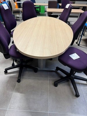 DESTOCKAGE - Bureau - Table ovale 210 x 120 cm plateau chêne épaisseur 38 mm piétement aluminium
