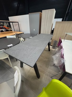 DESTOCKAGE - Bureau - Table 210 x 70 cm plateau effet béton et piétement noir