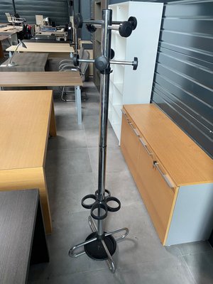 DESTOCKAGE - Accessoires - Portemanteau 8 patères et porte-parapluie noir et chrome