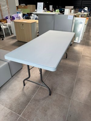 DESTOCKAGE - Bureau - Table pliante 183 x 75 cm plateau gris