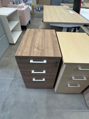 DESTOCKAGE - Rangements - Caisson profondeur 3 tiroirs profondeur 60 cm noyé poignées planches