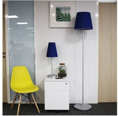 LUMINAIRES - Lampes - CUP Lampadaire abat jour forme conique tissu bleue pietement fin -Haut 155cm