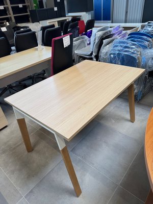 DESTOCKAGE - Bureau - Bureau piétement K8 Wood 120 x 80 cm plateau chêne, piétement bois