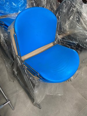DESTOCKAGE - Chaise - Chaise strucute chromée, assise bleu