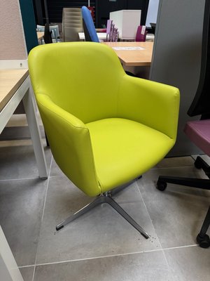 DESTOCKAGE - Sièges & Fauteuils - Siège visiteur revêtement enduit vert structure chromée