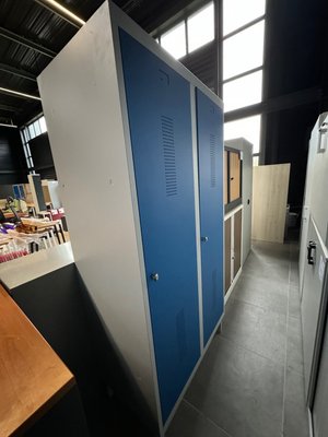 DESTOCKAGE - Rangements - Bloc 2 vestiaires type "POLICE" largeur 100 cm hauteur 190 cm