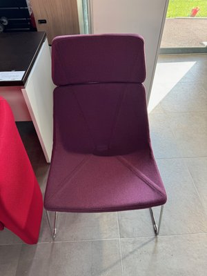 DESTOCKAGE - Sièges & Fauteuils - Chauffeuse couleur prune avec piétement structure luge chromée