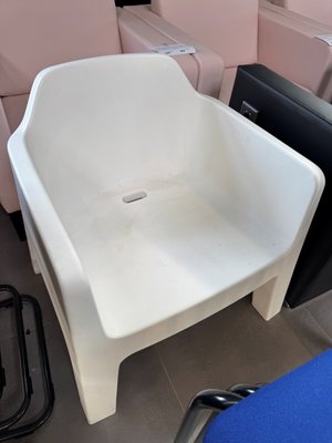 DESTOCKAGE - Chaise - Fauteuil polypro blanc