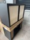 Armoire à rideaux hauteur 69,5 cm largeur 100 cm coffre antracite rideaux couleur acacia