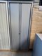 Armoire à rideaux 198 x 80 cm coffre couleur aluminium et rideau couleur aluminium
