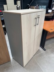 DESTOCKAGE - Rangements - Armoire 2 portes battantes en mélaminé hauteur 120 cm largeur 80 cm, finition acacia coffre couleur aluminium