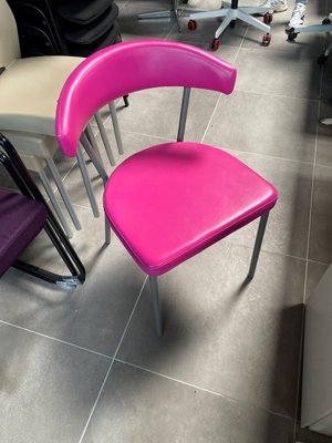 DESTOCKAGE - Chaise - Chaise CONFORT structure aluminium 4 pieds dossier et assise vinyle rose