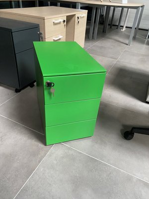 DESTOCKAGE - Rangements - Caisson mobile métallique 3 tiroirs largeur 32 cm vert
