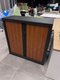 Armoire à rideau coffre anthracite, rideaux couleur merisier largeur 100 x hauteur 100 cm