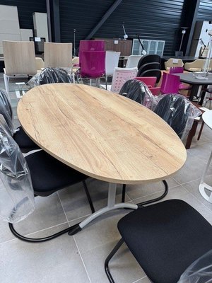 DESTOCKAGE - Bureau - Table ovale 200 x 110 cm piétement gris clair et plateau finition halifax