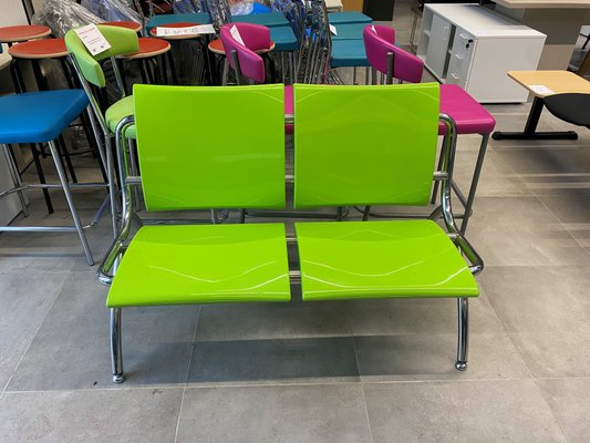 DESTOCKAGE - Chaise - Poutre 2 places lg 120 cm prof 70 cm, structure chrome, assise polypropylène verte