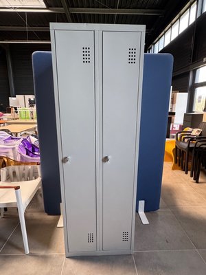 DESTOCKAGE - Rangements - Vestiaire industrie propre 2 case couleur gris largeur 60 cm, hauteur 180 cm