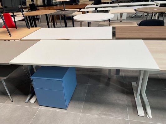 DESTOCKAGE - Bureau - Bureau K1 plan droit 160 x 80 cm avc caiss métalique mobile 2 trs bleu, plateau et piét blc