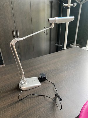 DESTOCKAGE - Accessoires - Lampe de bureau couleur aluminium