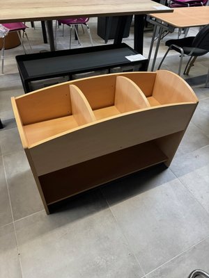 DESTOCKAGE - Rangements - Bac à album 3 cases , largeur 100 cm, hauteur 70 cm finition hêtre