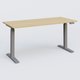 Poste solo 160*70 réglable en hauteur éléctriquement de 70-120 cm gamme KPro2. Plateau Chêne clair et pietement Aluminium.