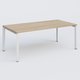 K7 plan droit 200*100 sur pieds fixe. Plateau Chêne naturel et pietement Blanc