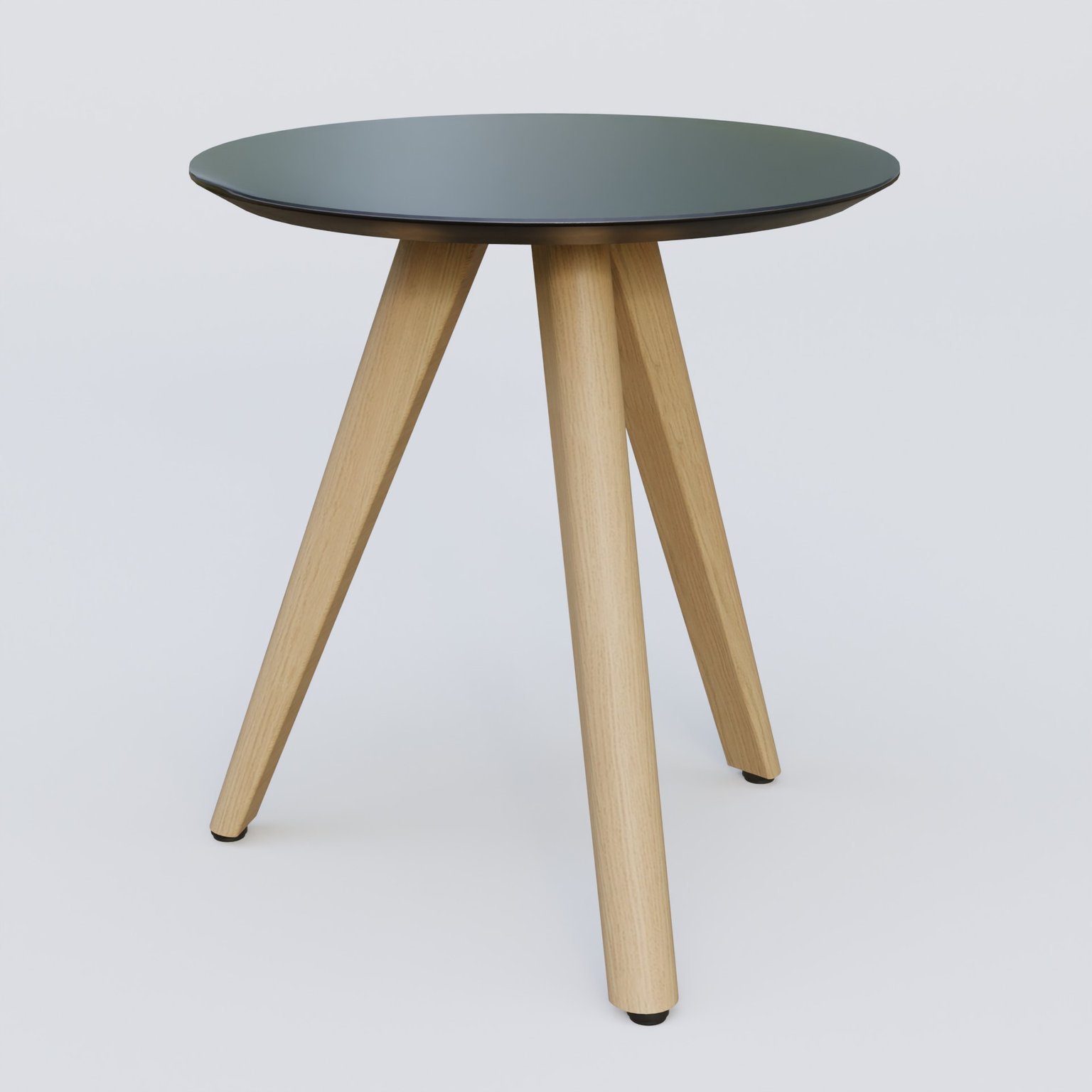 Table Basse Fashion Styl piètement 3 pieds en bois et plateau bois. Plateau Noir (RAL 9005) et pietement Chêne.