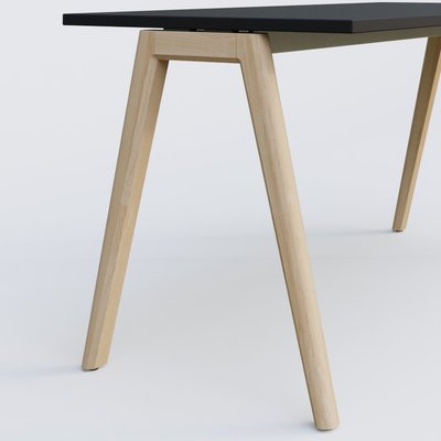 [Pas de famille] - [Pas de sous famille] - Extensions retour sur pied pour bureau K9 piètement incliné en bois et plateau 100*60 cm. Plateau Noir et pietement bois massif de hêtre.