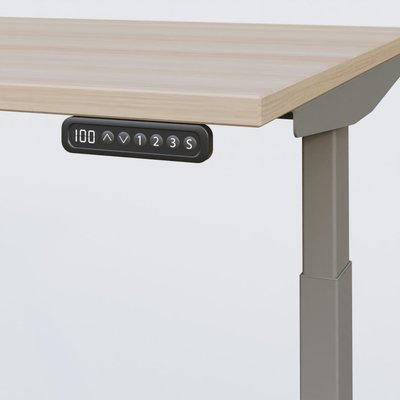 [Pas de famille] - [Pas de sous famille] - Poste solo 120*80 réglable en hauteur éléctriquement de 65-130 cm gamme KPro3. Plateau Acacia et pietement Aluminium.