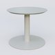 Table Basse Fashion Styl piètement colonne en métal et plateau bois. Plateau Gris (RAL 7038) et pietement Gris (RAL 7038).