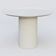 Table Basse Fashion Styl piètement colonne métalique D-26 cm. Plateau Blanc (RAL 9010) et pietement Blanc (RAL 9010).