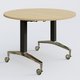 Table ronde de la gamme LEM D110 cm. Plateau Chêne clair et pietement Noir/Chrome.