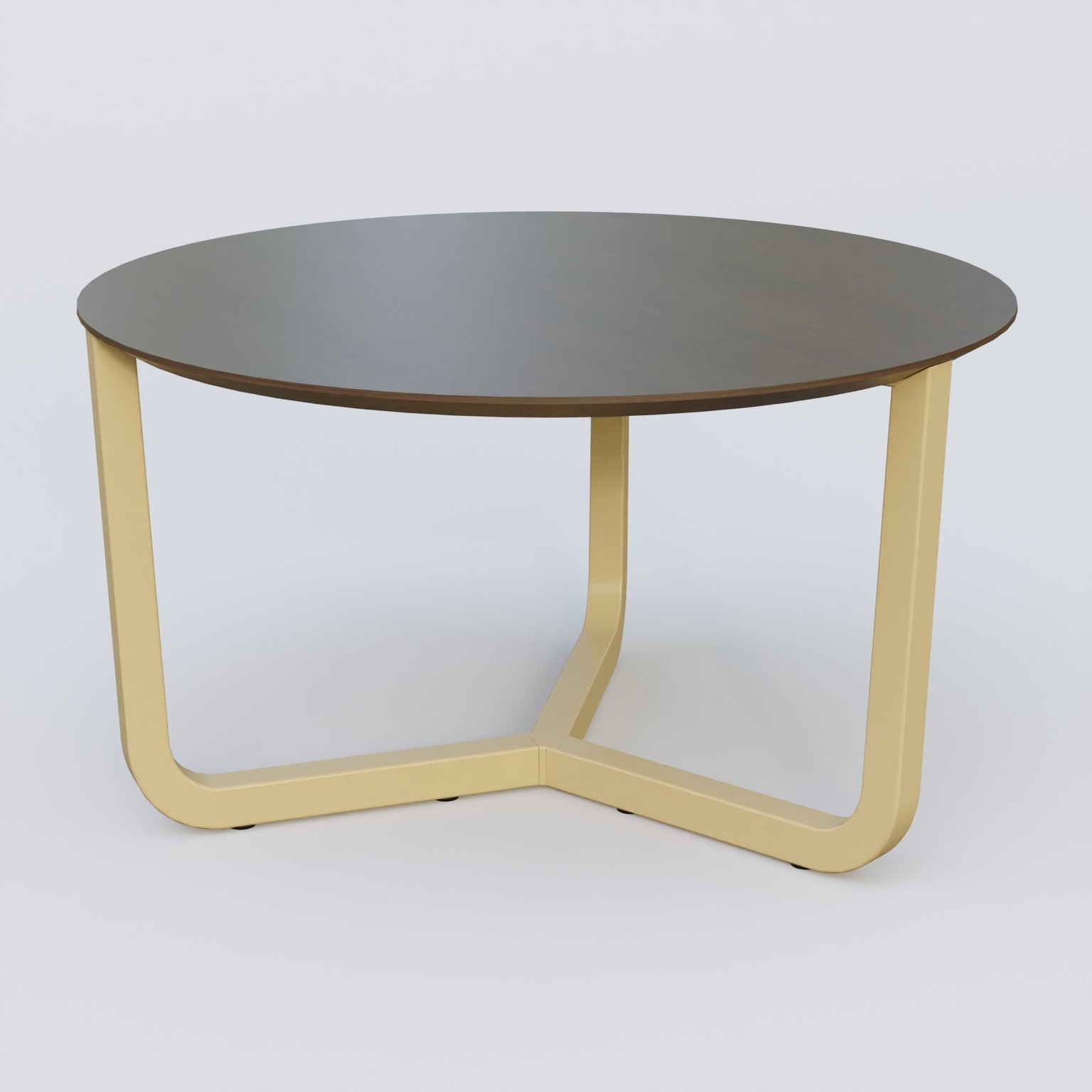 Table Basse Fashion Styl piètement tryptique en métal et plateau bois. Plateau Chêne Moka et pietement Jaune Cuivre (RAL 1002).